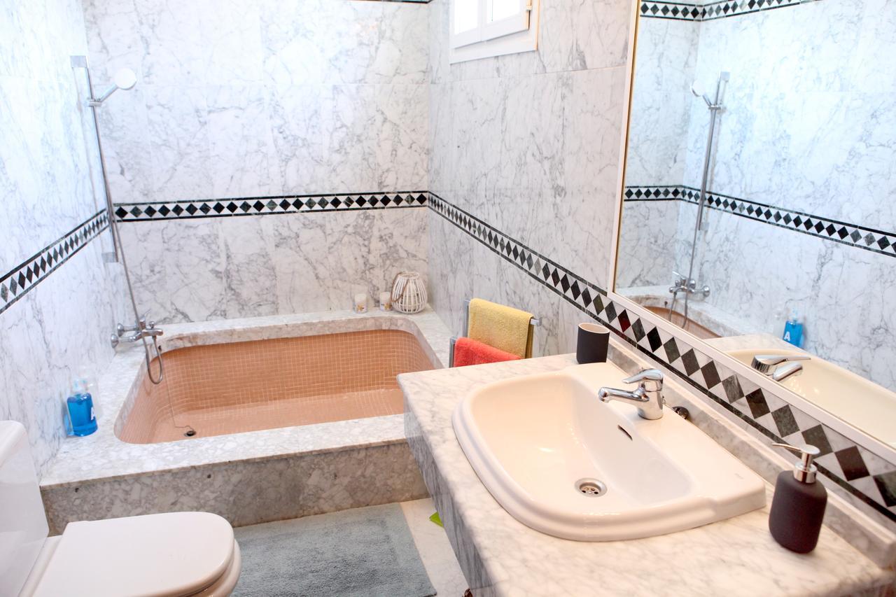 Apartmán Duplex Karivu Gavídia Sevilla Exteriér fotografie