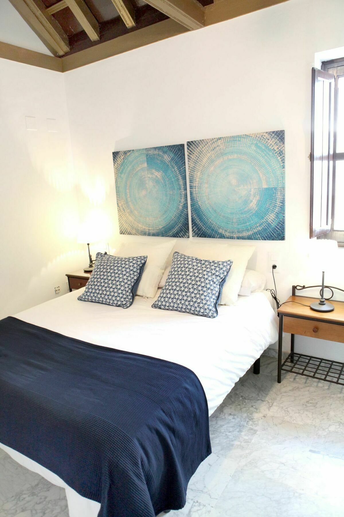 Apartmán Duplex Karivu Gavídia Sevilla Exteriér fotografie